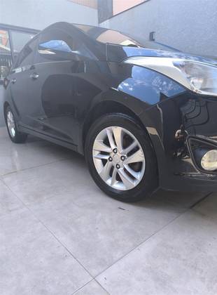 HYUNDAI HB20S 1.6 PREMIUM 16V FLEX 4P AUTOMÁTICO HYUNDAI HB20S 1.6 PREMIUM 16V FLEX 4P AUTOMÁTICO